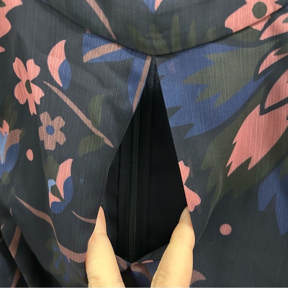 Ted Baker Stephanie Blouse 14 6 Navy Floral top shirt - Picture 3 of 13